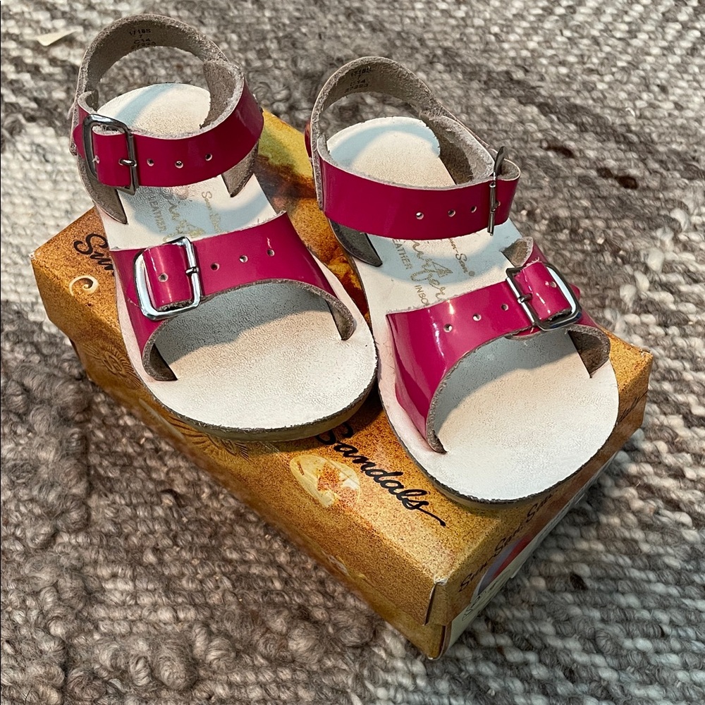 Salt Water Sandals, pink, size 7
